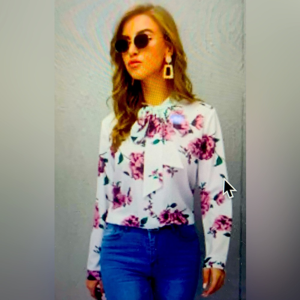 Floral print blouse size XL